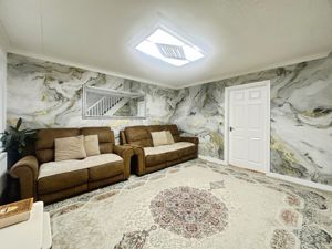 Lounge- click for photo gallery